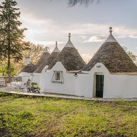 Ad Un Passo Da Cisternino - Trulli Con Foresta, Bici E Barbecue Εξωτερικό φωτογραφία